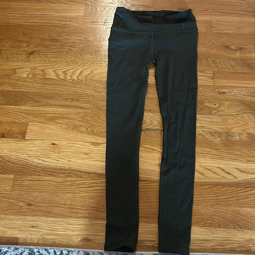Lululemon size 2 leggings